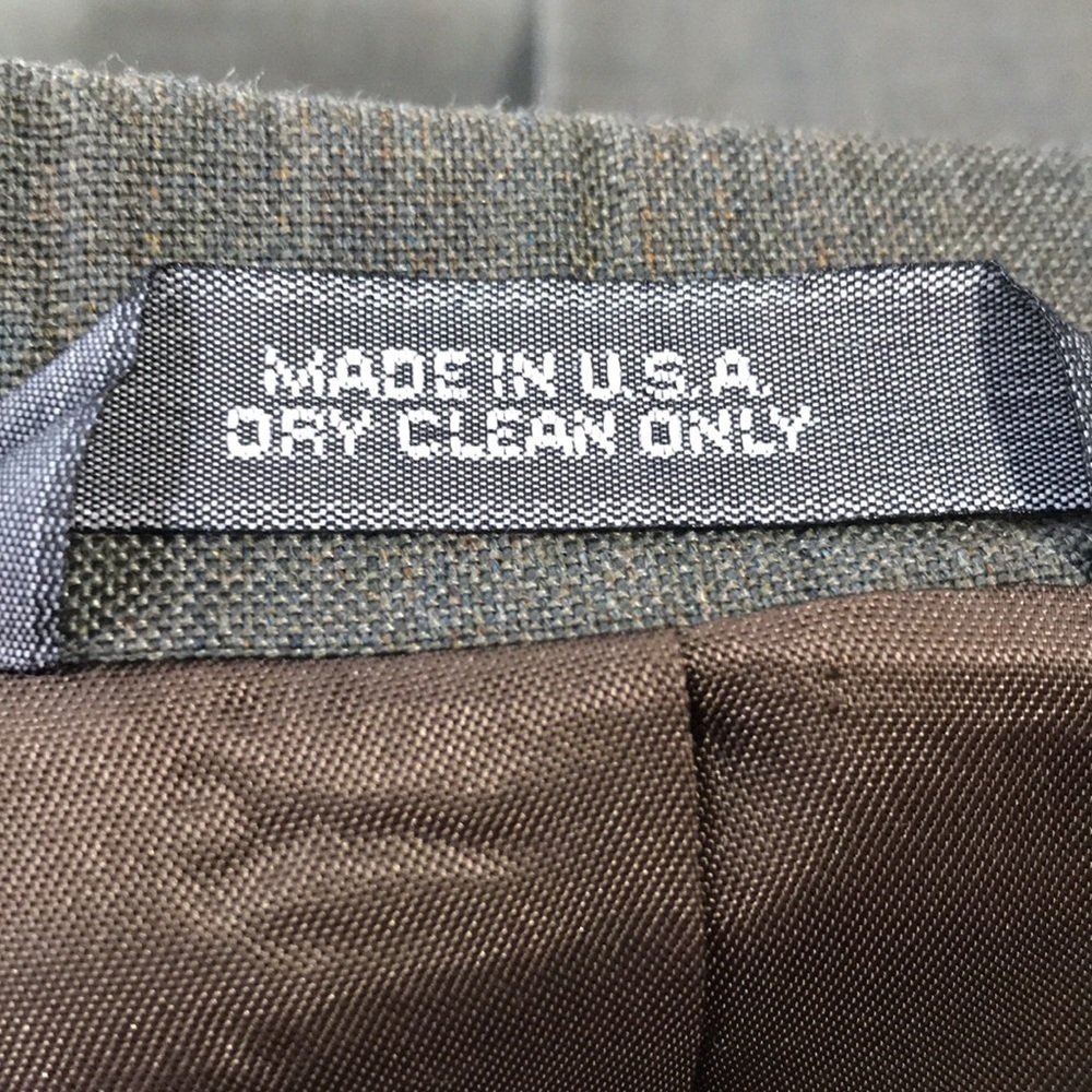 HAGGAR IMPERIAL Men’s Double Breasted Blazer—Sz 42L - Picture 4 of 15